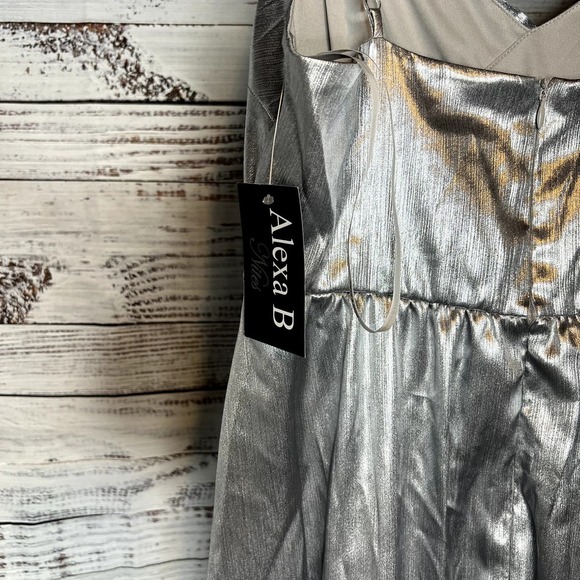 Alexa B Women's Maxi Evening Dress Spaghetti Strap Size 6 Silver NWT - Picture 2 of 4